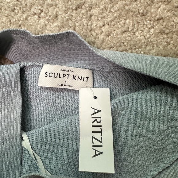 Aritzia Babaton Daze Grey Sculpt Knit Ribbed Criss Cross Halter Mini Dress - Picture 6 of 8